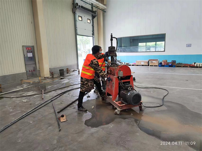 船营厂房地面下沉塌陷注浆加固施工